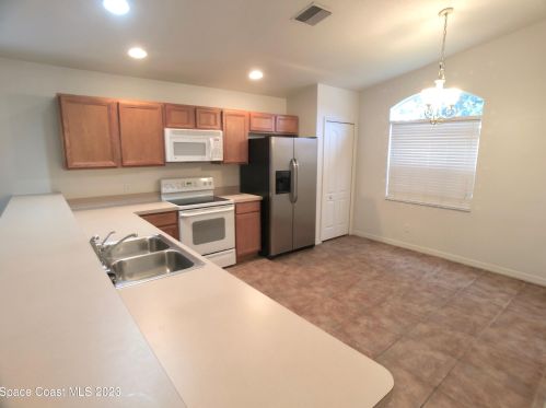 849 Macon Dr, Titusville FL  32780-4914 exterior