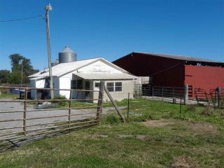 406 Old Charleston Rd, Cleveland TN  37312-6652 exterior