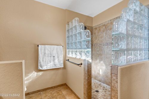 10202 Tarheel Pl, Tucson AZ  85737-6935 exterior