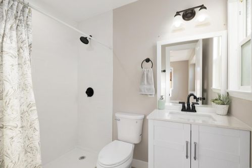 7504 Gribble St, San Diego CA  92114-6013 exterior