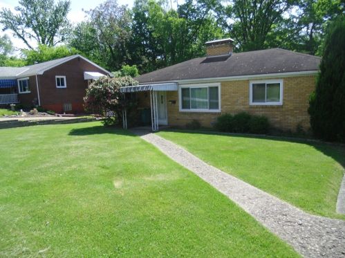 317 Hillcrest Ave, Pittsburgh, PA 15237-2523