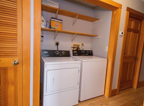 914 Bequette St, Dodgeville WI  53533-1112 exterior