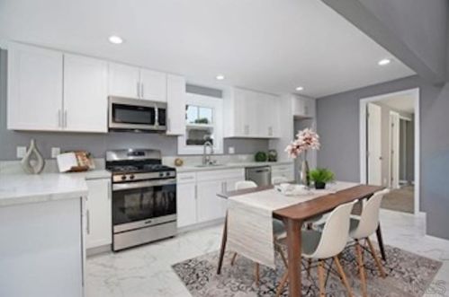 4762 Castle Ave, San Diego CA  92105-2913 exterior