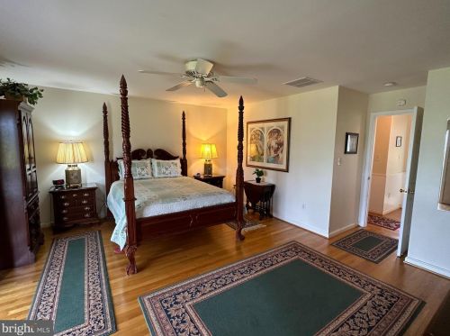 803 Hook Hill Rd, Richmond National Battlefiel VA  22835-3505 exterior