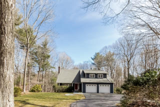 378 Summer Hill Rd, Madison, CT 06443-1852