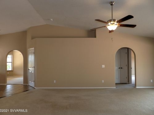 210 Pinon Wood Dr, Sedona AZ 86351-7919 exterior