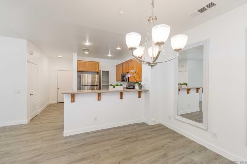 227 Calle Del Sol, Vista CA  92083-3624 exterior