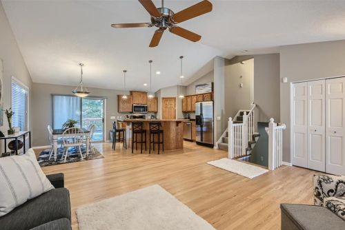 2229 White Pine Ct, Hudson WI  54016-2187 exterior