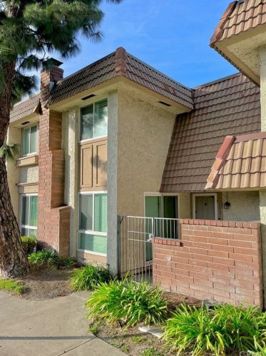 11721 Garden Grove Blvd, Garden Grove, CA 92843-1460