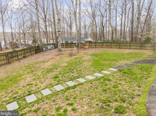 14868 Prestige Dr, Woodbridge VA  22193-3310 exterior