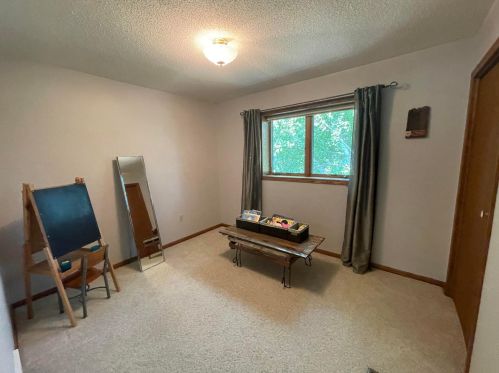 1450 15th St, Willmar MN  56201-2071 exterior