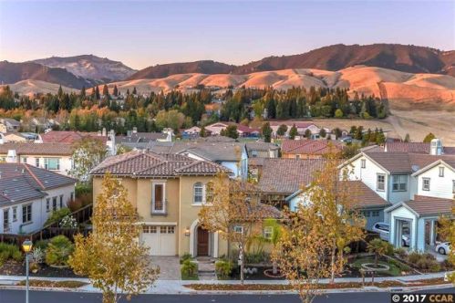 2058 Lusitano St, Danville, CA 94506-5022