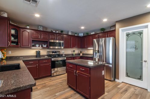 18177 Westpark Blvd, Sun City AZ  85388-6624 exterior