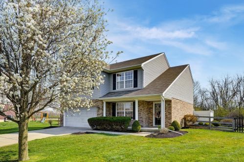 438 Parkview Ct, Liberty Township, OH 45050