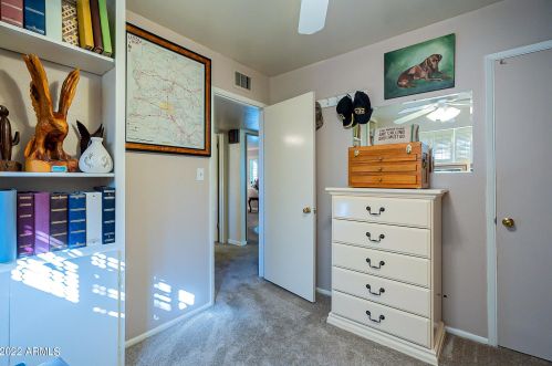 2832 69th St, Scottsdale AZ 85251-1202 exterior