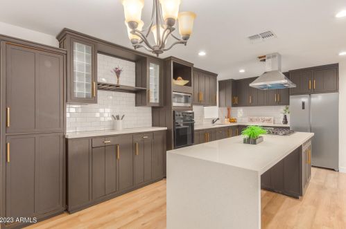 6813 Latham St, Scottsdale, AZ 85257-3240