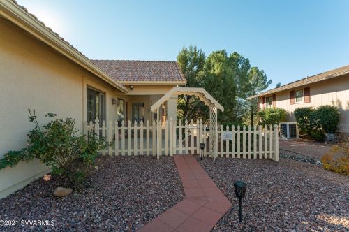 15 Concho Dr, Sedona AZ 86351-7953 exterior