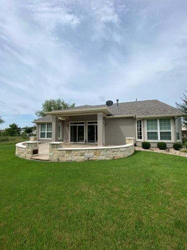 714 Armstrong Dr, Georgetown TX  78633-5186 exterior