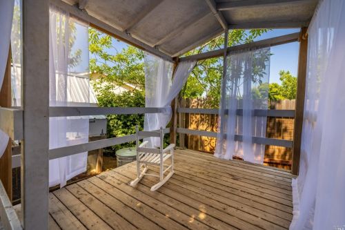 218 Sandalwood Ct, Vacaville CA  95687-5238 exterior