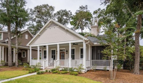 65 Sweet Olive Dr, Beaufort, SC 29907-3613