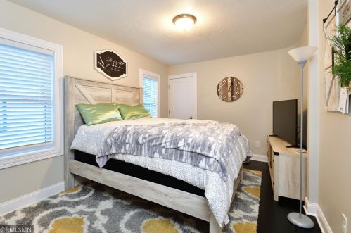 3643 Snelling Ave, Minneapolis MN  55406-2633 exterior