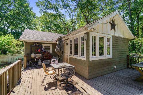 19 Kettle Knoll Path, Miller Place NY  11764-2117 exterior