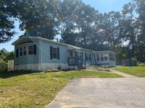 119 Victorian Dr, Norwich, CT 06360-9711