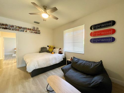 10595 Stonebridge Blvd, Boca Raton FL  33498-2002 exterior