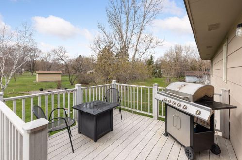 18640 144th St, Otsego MN  55330-7619 exterior