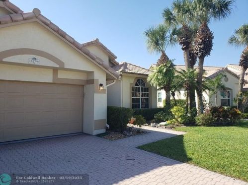 7079 Ashford Ln, Boynton Beach, FL 33472-2935