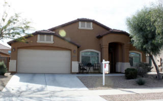 17573 Corrine Dr, Sun City, AZ 85388-5638