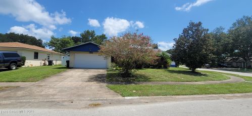 1737 Guldahl Dr, Titusville, FL 32780-5380