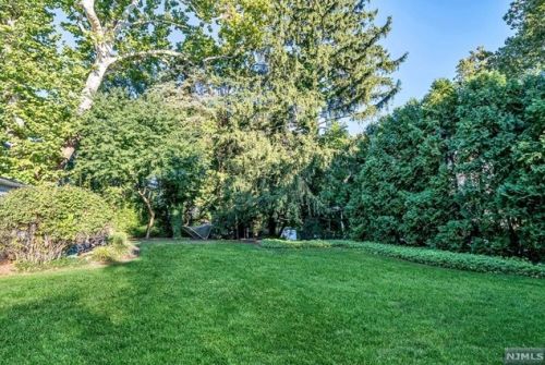 139 Grant St, Ridgewood NJ  07450-4008 exterior