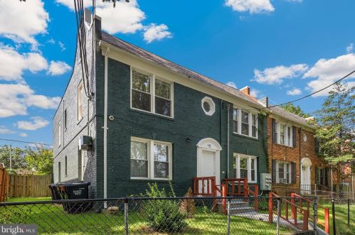 333 Parkland Pl, Washington, DC 20032-1661