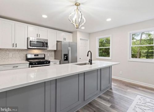 4 Whippoorwill Dr, Erial NJ  08081-9329 exterior