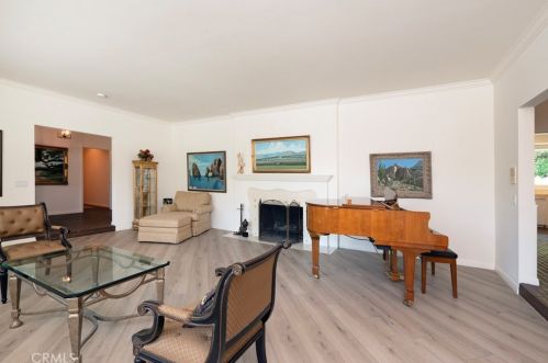 1520 Bonita Vista Dr, San Bernardino CA  92404-2104 exterior