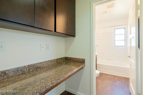 4220 16 Dr, Phoenix AZ  85015-1426 exterior
