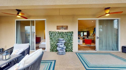 84 Lake Shore Dr, Rancho Mirage CA  92270-4054 exterior