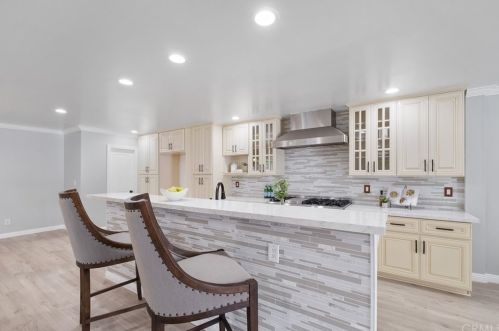 1910 El Portal Dr, La Habra, CA 90631-4423
