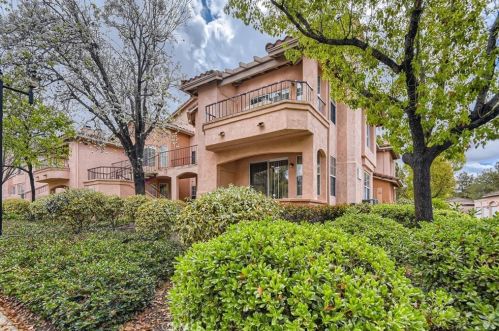 18692 Caminito Cantilena, San Diego, CA 92128-6126
