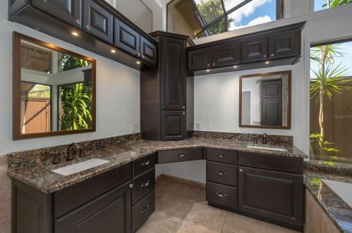 552 Lake Ave, Altamonte Springs FL  32701-3639 exterior