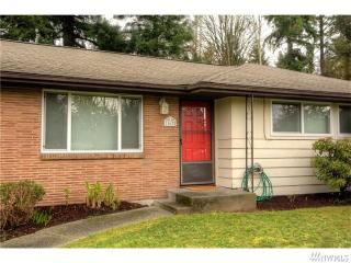 11632 4 Ave, Seattle WA  98168-3503 exterior