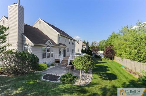4 Lavender Way, East Brunswick, NJ 08816-5509