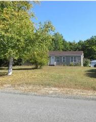 4 Hersey Ln, Newmarket, NH 03857-2038