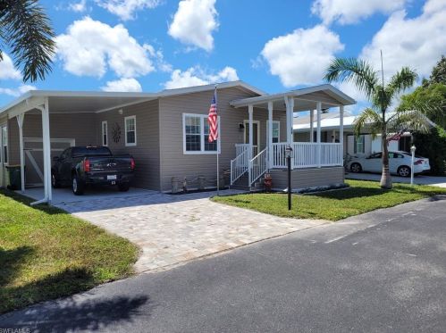 48 Amethyst Ave, Naples, FL 34114-8223