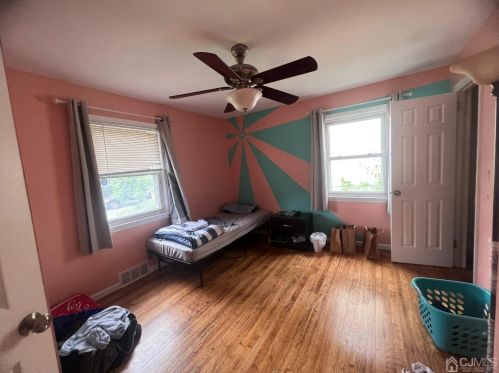 175 Auth Ave, Iselin NJ  08830-1841 exterior