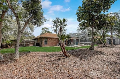 107 Pne Vly Ct, De Bary FL 32713-2302 exterior