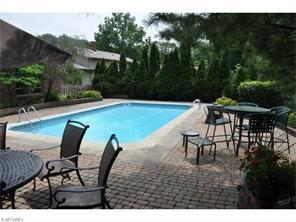 3820 Valley Dr, Cleveland OH  44126-1715 exterior