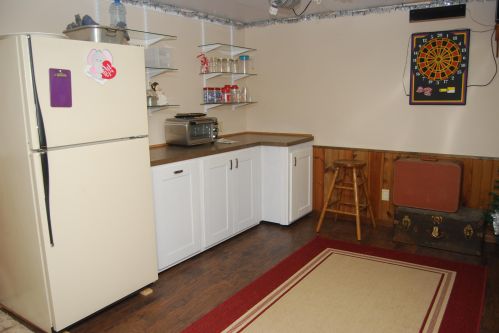 711 Harrison Ct, West Bend WI  53090-1800 exterior