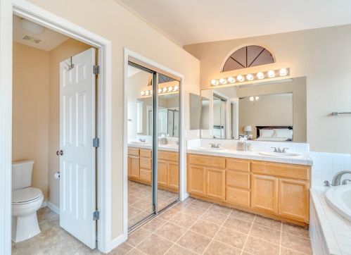 679 Apricot Ct, Los Banos CA  93635-9691 exterior